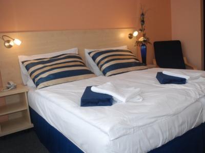 Uno 4* Praha